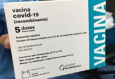 Governo diz que insumo para vacina da Fiocruz chega no sábado