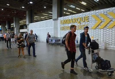 Bolsonaro revoga restrições a voos de países africanos