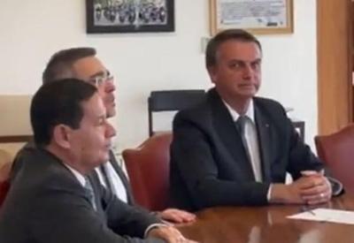Mendonça é recebido por Bolsonaro após ter nome aprovado para o STF