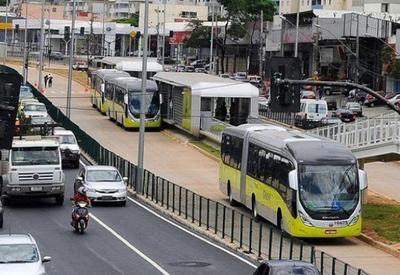 BH tem novo dia de greve e ônibus operam com frota abaixo de 60%