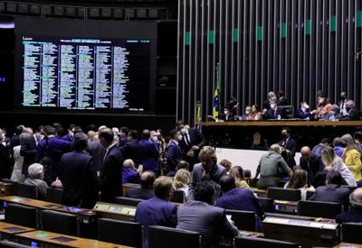 Após acordo com oposição, deputados definem formação de cúpula da Câmara