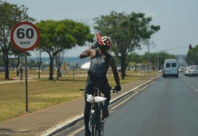 Bolsonaro anuncia redução do imposto de importação de bicicletas