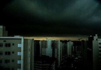 São Paulo, Rio e Brasília registram chuvas após onda de calor