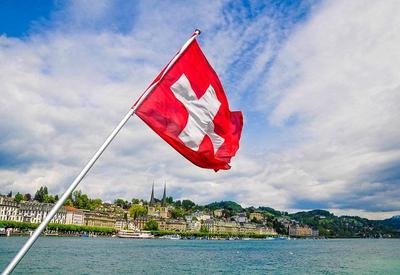 Suíça quebra neutralidade e vai adotar sanções econômicas contra a Rússia