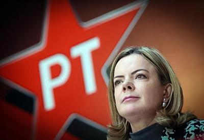 "Quadrilhão do PT": STF rejeita denúncia contra Gleisi Hoffmann