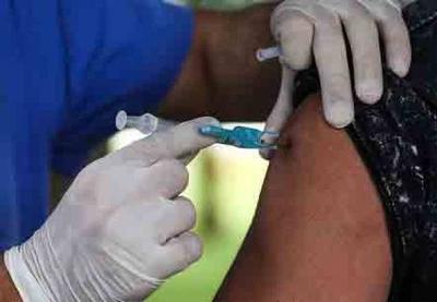 Governo zera imposto de vacinas e insumos contra Covid-19