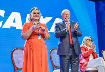 Nova presidente da Caixa suspende crédito consignado do Auxílio Brasil