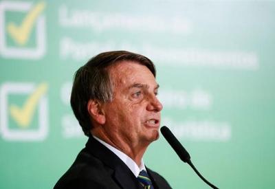 Saúde prepara parecer para desobrigar uso de máscara, diz Bolsonaro