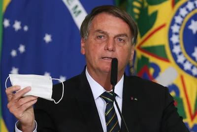 Estados Unidos ainda não informaram se Bolsonaro usou comprovante falso de vacina contra covid-19