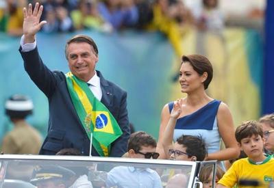 Michelle nega separação e atribui "unfollow" a administrador de Bolsonaro