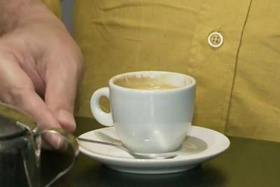 Não existe relação entre problemas cardíacos e consumo de café, diz pesquisa