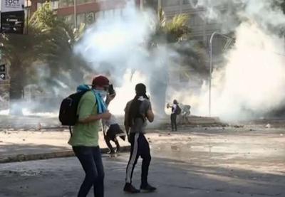 Onda de protestos no Chile deixa 11 mortos e 150 feridos