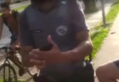 "Cara de ladrão": policial que abordou jovem é afastado