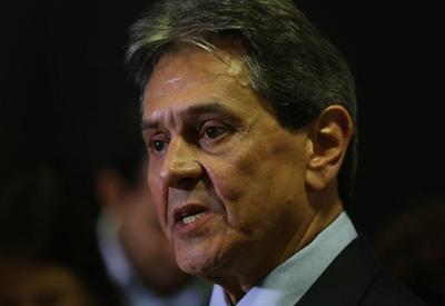 "Bolsonaro criou vício em dinheiro público", diz Roberto Jefferson