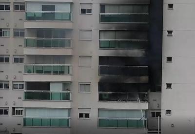 SP: incêndio em apartamento deixa duas pessoas mortas em Campo Belo