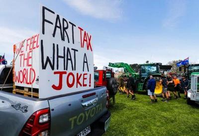 Nova Zelândia: agricultores protestam contra imposto sobre arrotos de gado