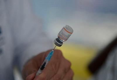 Covid-19: Rio vacina 53,7% da população com uma dose de reforço