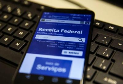 IR: contribuintes relatam problemas para baixar app da Receita Federal