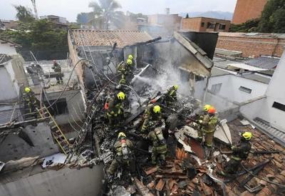 Queda de avião deixa oito mortos em Medellín, Colômbia