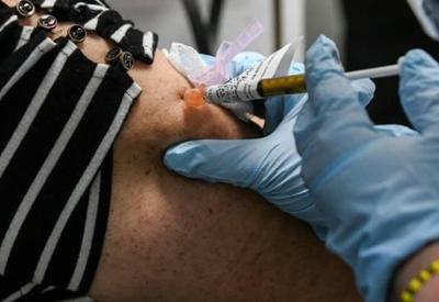 Governo alemão pressiona por aprovação  mais rápida de vacinas na Europa