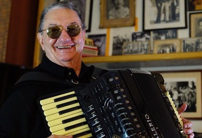 Músico Rubens Antônio da Silva, o Caçulinha, morre aos 86 anos - SBT News