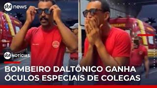 Bombeiro com daltonismo vê cores pela 1ª vez após ganhar óculos de colegas | #SBTNotícias
