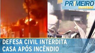 Incêndio atinge depósito e família de casa ao lado fica desabrigada | Primeiro Impacto (28/10/24)