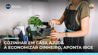 IBGE: Alimentação em casa custa quase metade do preço do que em restaurantes 