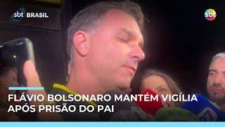 Flávio diz que vigília não era ‘pretexto para fuga’ de Bolsonaro e mantém encontro 