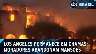 Incêndio florestal devasta mansões de famosos em Los Angeles | SBT Brasil (09/01/25)