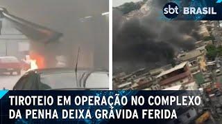 RJ: Grávida fica ferida durante tiroteio em operação no Complexo da Penha | SBT Brasil (03/12/24)