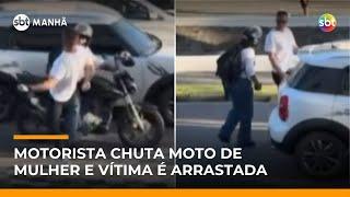 Briga de trânsito termina em agressão e queda de motociclista em Santos (SP) | #SBTManhã