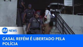 SP: Polícia prende 2 criminosos e liberta casal mantido refém em Guarulhos | #SBTNewsnaTV (01/07/24)