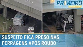 Suspeito rouba caminhão em rodovia, tomba e fica preso às ferragens | Primeiro Impacto (21/11/24)