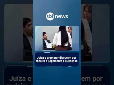 Juíza e promotor discutem por cadeira e julgamento é suspenso