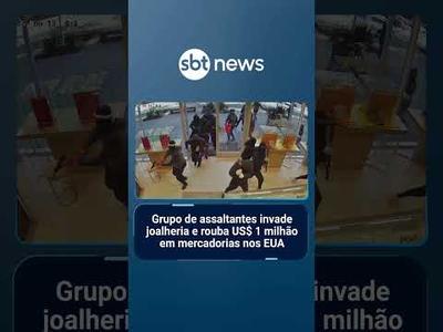 Grupo de 20 assaltantes invade joalheria e rouba US$ 1 milhão em mercadorias nos EUA | #SBTNotícias