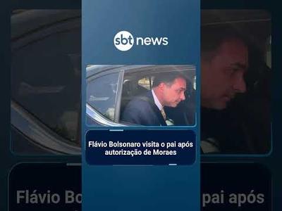 Flávio Bolsonaro visita o pai após autorização de Moraes