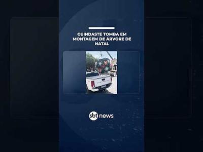 Trabalhador morre após guindaste tombar durante montagem de árvore de Natal em Manaus | #SBTNotícias