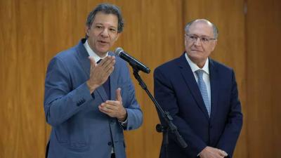 Haddad defende postura de Alckmin sobre tarifaço: "Tem dado show de dignidade"