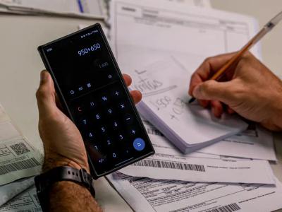 Primeiro lote do IR 2026 será pago em 29 de maio; veja calendário da restituição