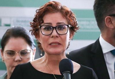Carla Zambelli é multada em R$ 30 mil pelo TSE por propagar fake news durante eleições em 2022