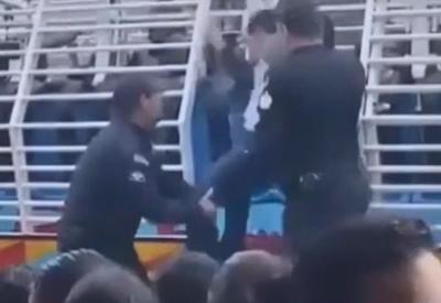 Adolescente de 14 anos é agredido por guarda em parque de diversões