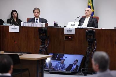 Defesa de Braga Netto pede para revogar prisão de ex-ministro após interrogatório