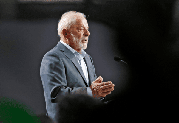 Imagem da notícia: Governo Lula prepara campanha publicitária para disputar "paternidade" de obras com governadores