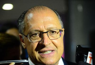 AO VIVO: Vice-presidente eleito Geraldo Alckmin fala com a imprensa