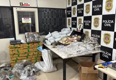 Polícia prende trio com tonelada de drogas e R$ 2 milhões em dinheiro