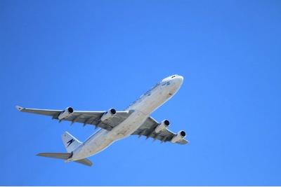 Ações da Embraer caem 14% após divulgação de acordo com a Boeing 