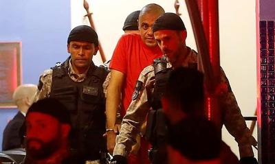 Autor de facada em Bolsonaro tem transferência para hospital psiquiátrico suspensa