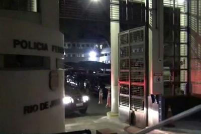 Aécio Neves é alvo de operação da Polícia Federal 