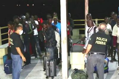 Africanos resgatados no Maranhão vão pedir refúgio no Brasil